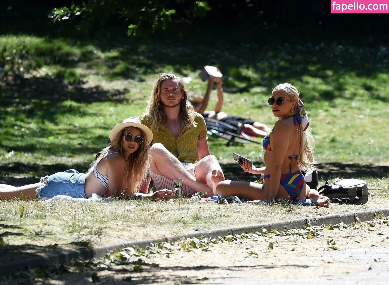 Gabby Allen Onlyfans Photo Gallery 