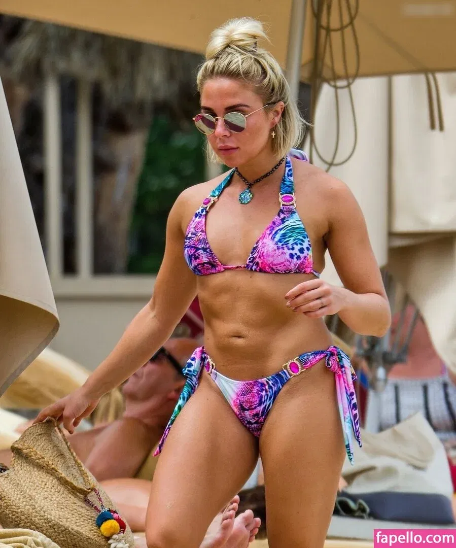 Gabby Allen Onlyfans Photo Gallery 