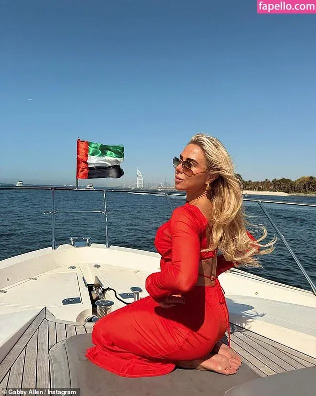 Gabby Allen Onlyfans Photo Gallery 