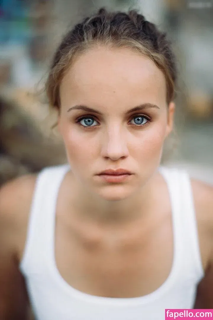 Luise von Finckh Onlyfans Photo Gallery 