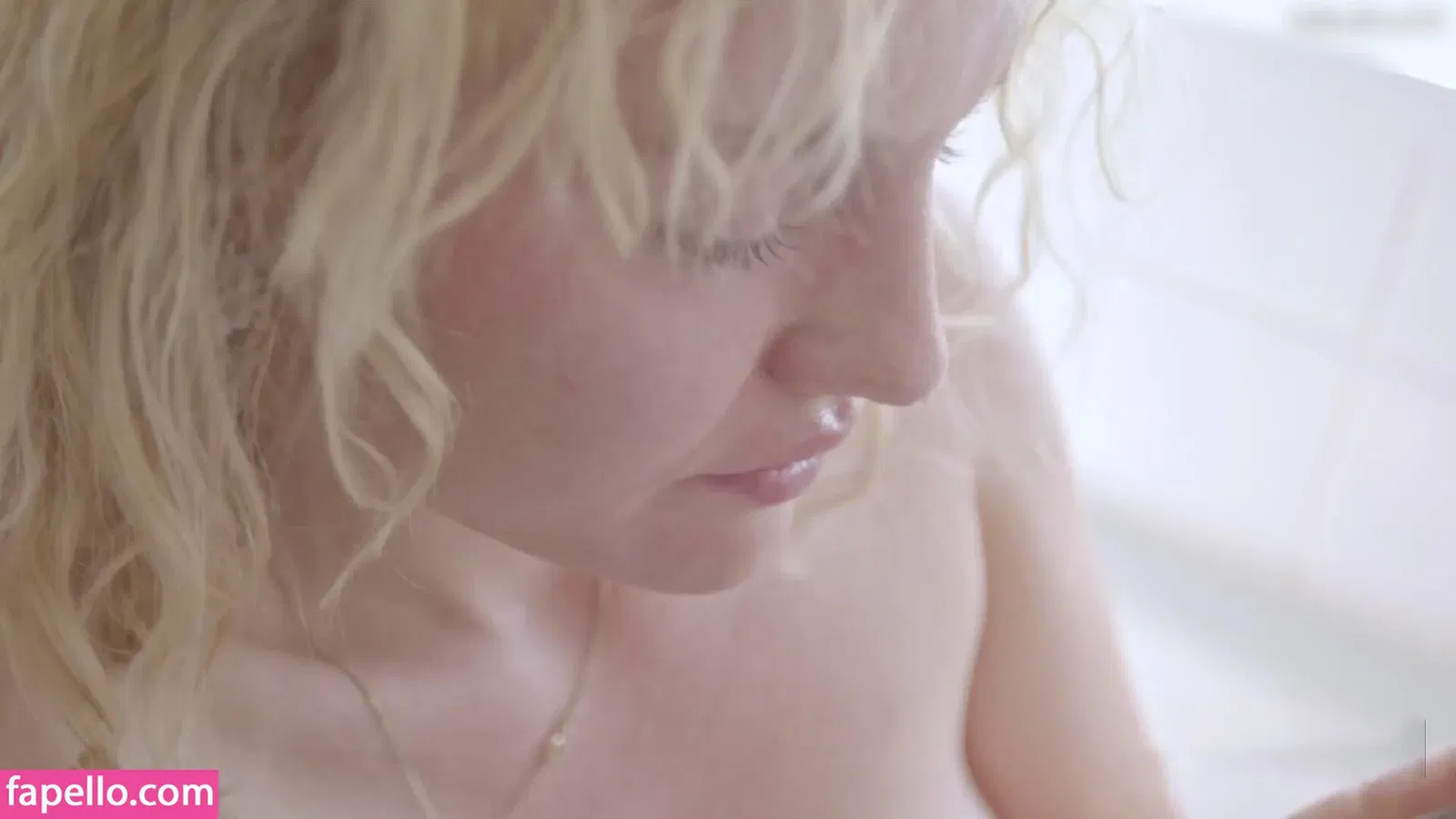 Luise von Finckh Onlyfans Photo Gallery 