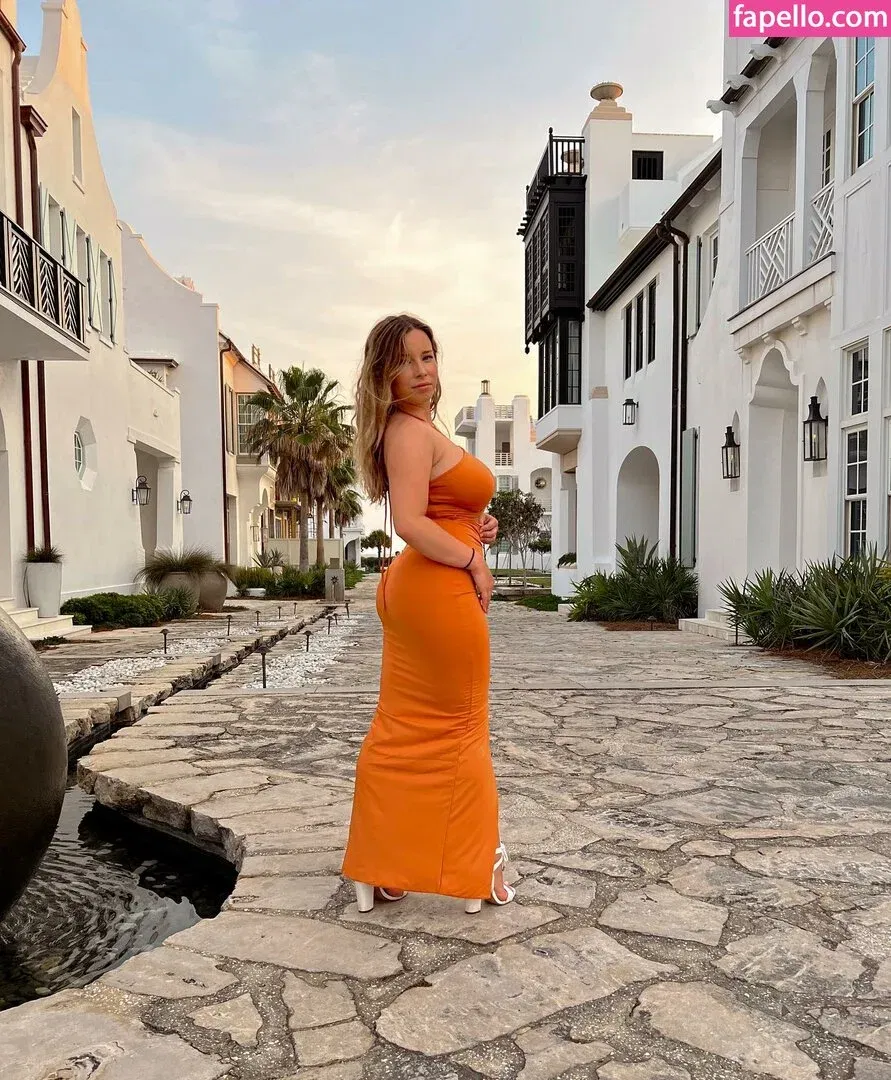 taylorenzz Onlyfans Photo Gallery 