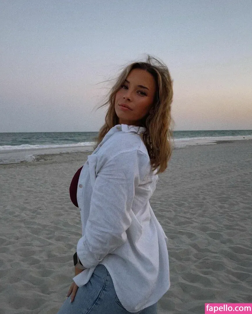 taylorenzz Onlyfans Photo Gallery 