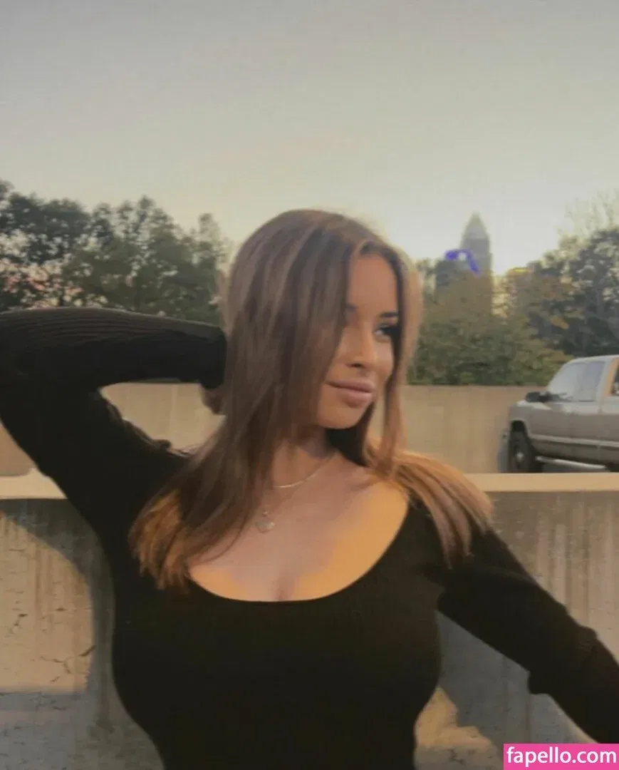 taylorenzz Onlyfans Photo Gallery 