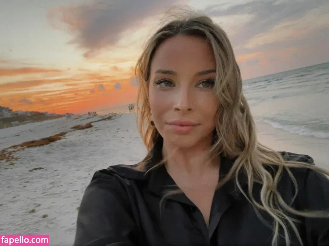 taylorenzz Onlyfans Photo Gallery 