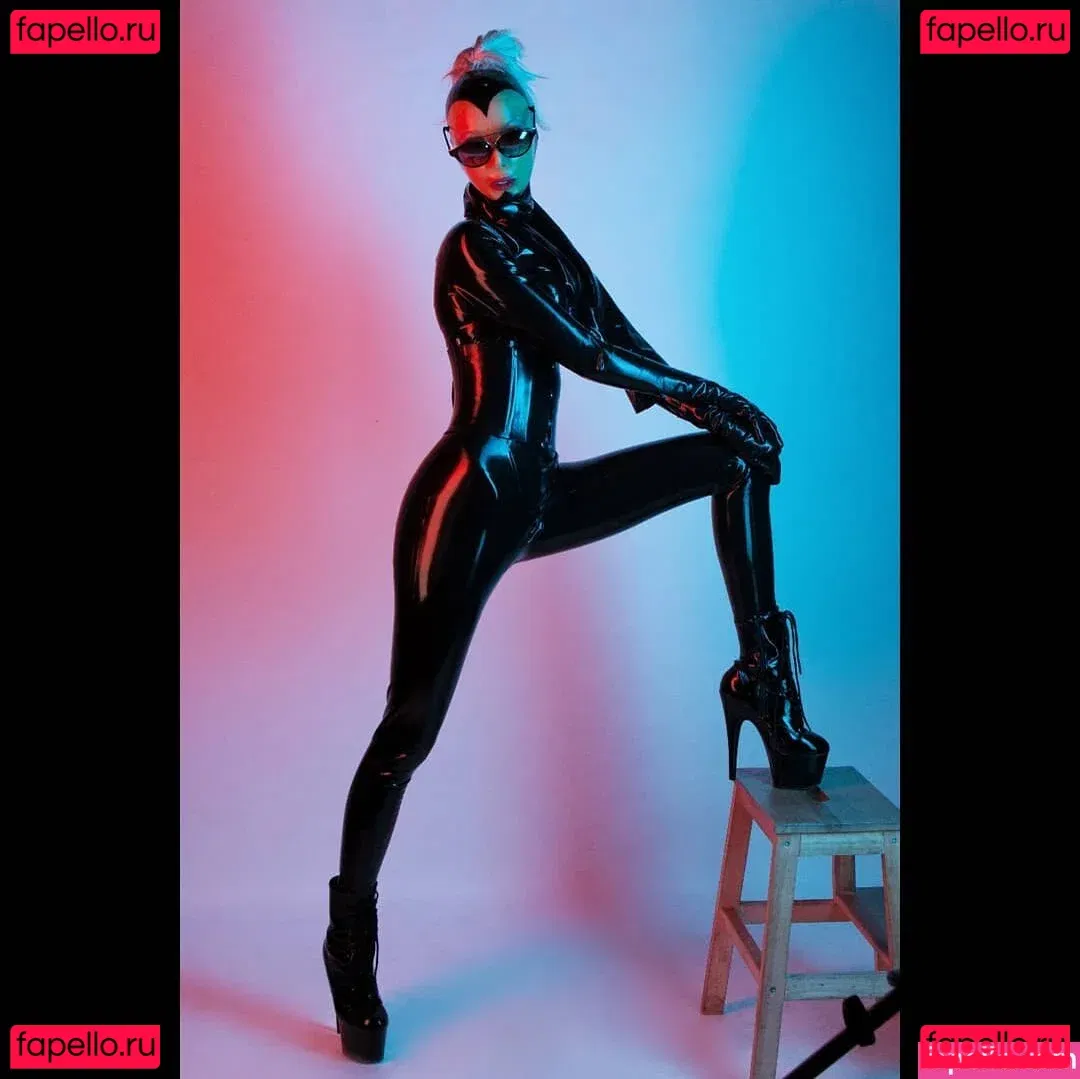 Latex Fetish Onlyfans Photo Gallery 