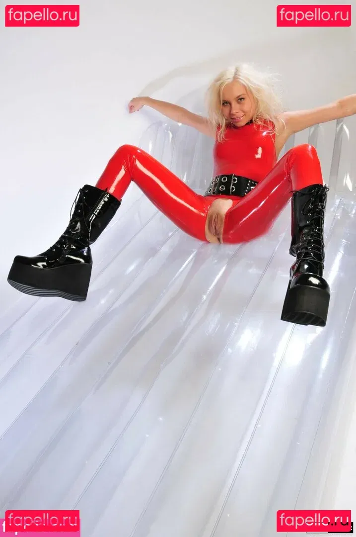 Latex Fetish Onlyfans Photo Gallery 