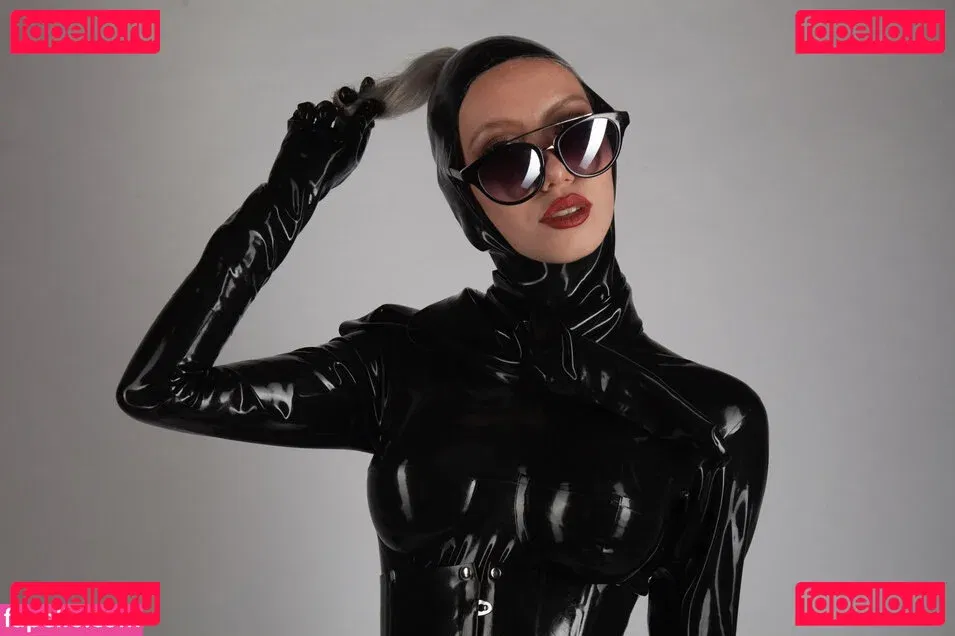 Latex Fetish Onlyfans Photo Gallery 