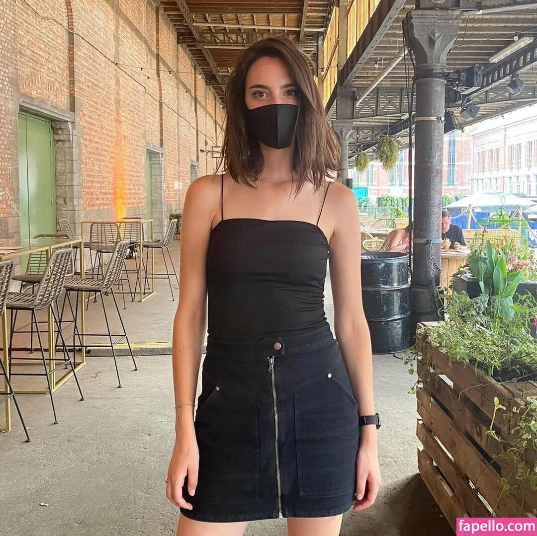 Amelie Lens Onlyfans Photo Gallery 