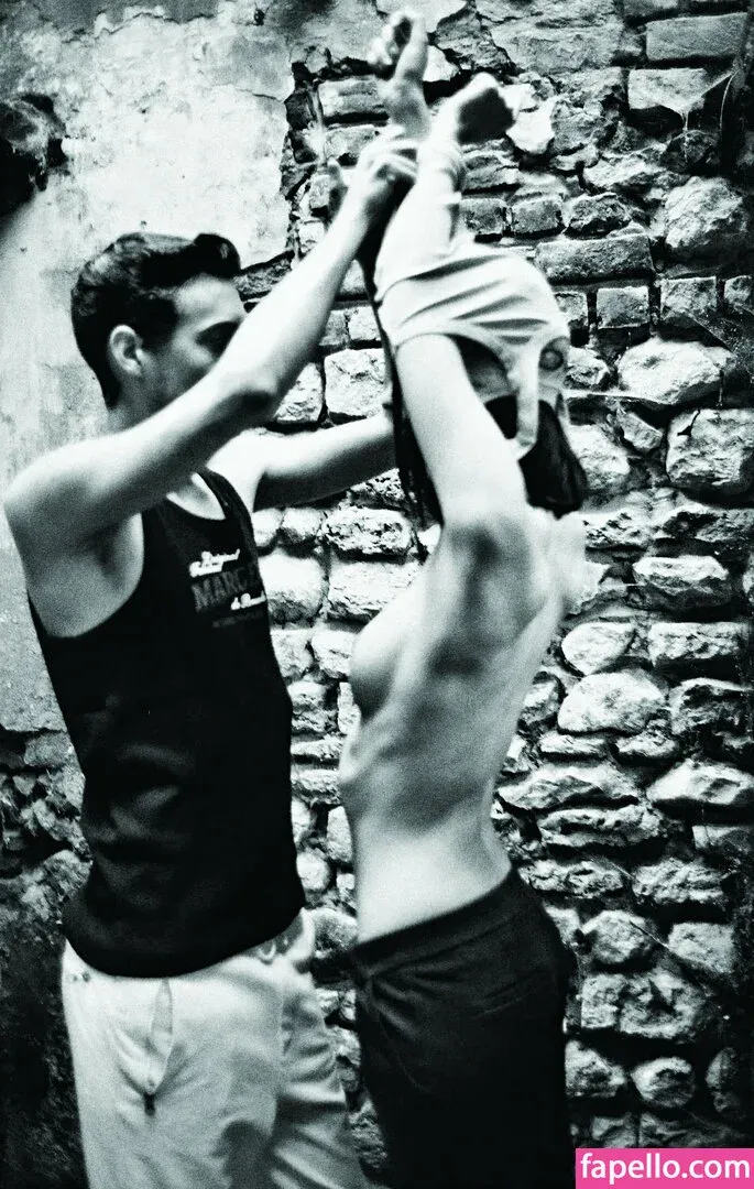 Amelie Lens Onlyfans Photo Gallery 