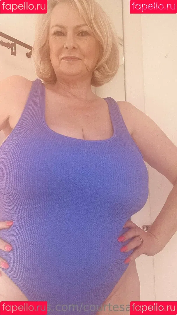 courtesanannafree Onlyfans Photo Gallery 