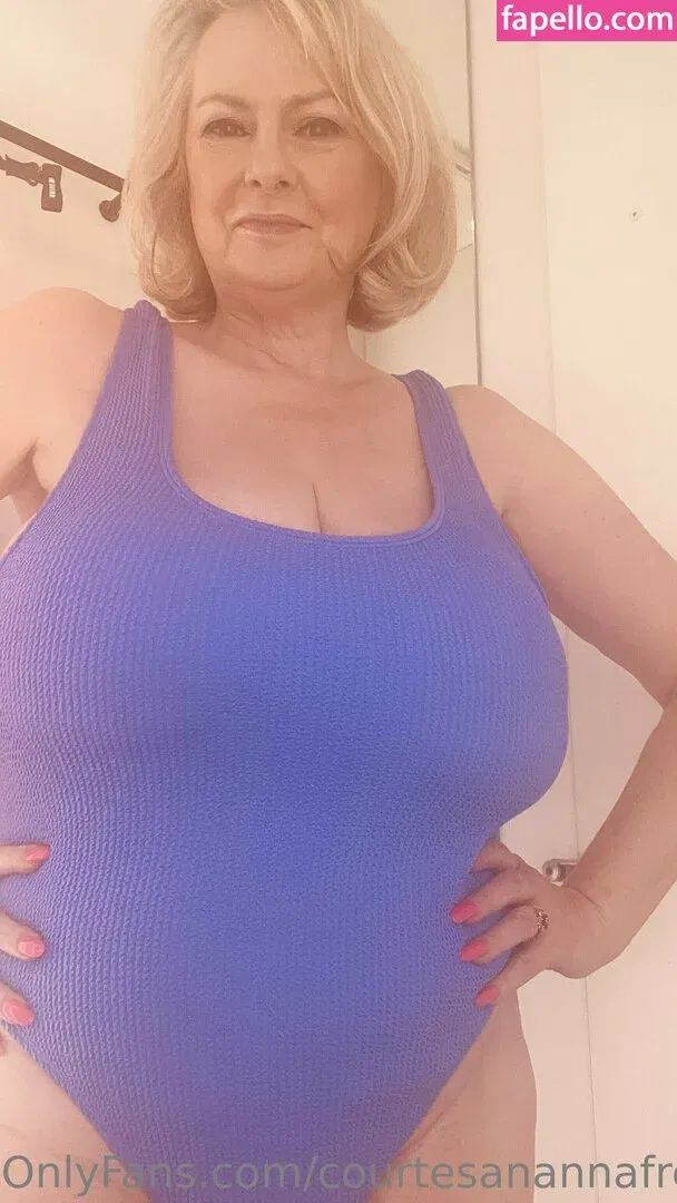 courtesanannafree Onlyfans Photo Gallery 