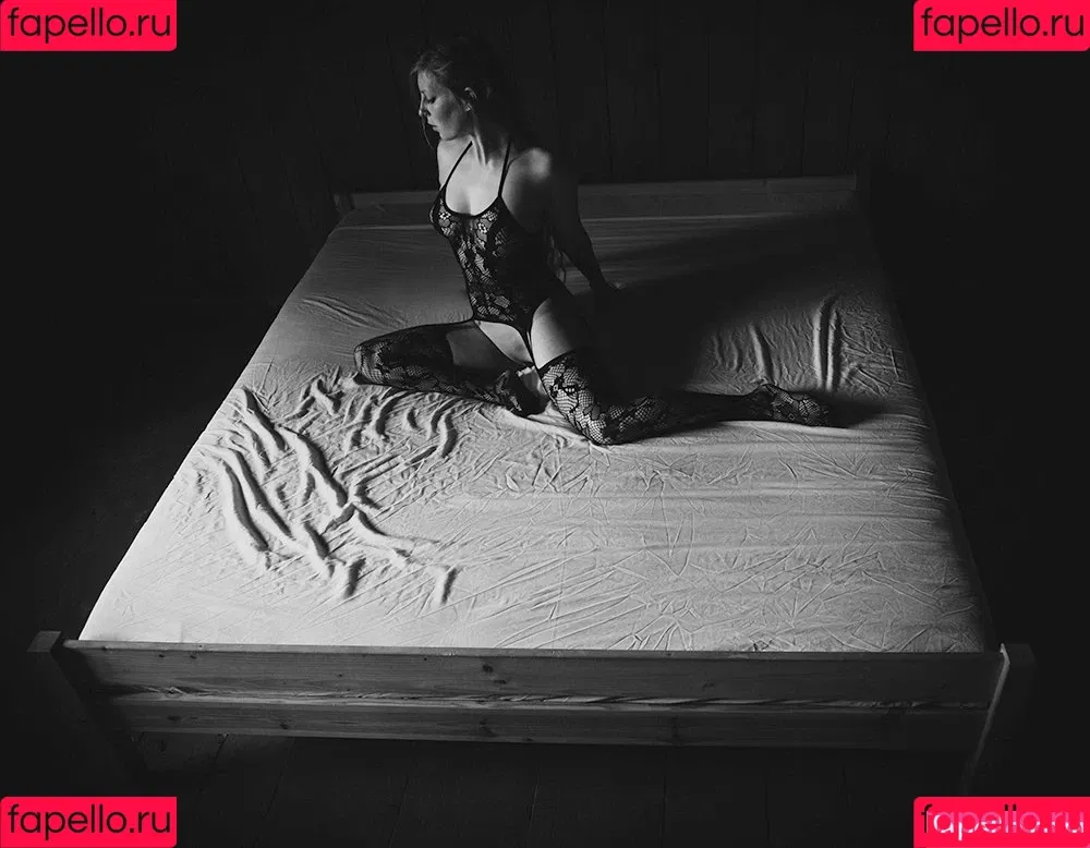 thinloth Onlyfans Photo Gallery 