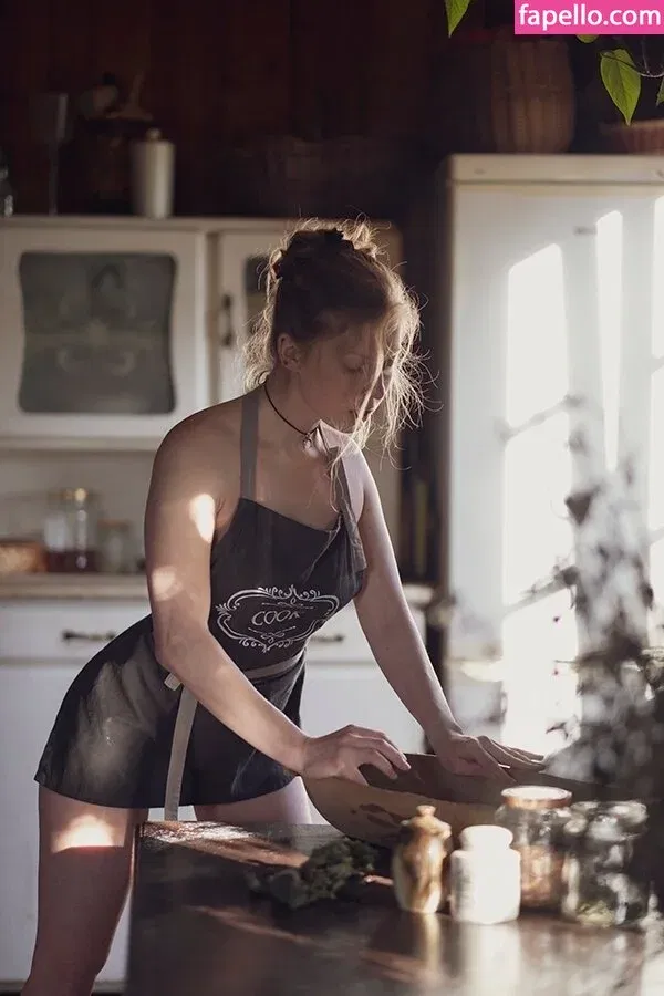 thinloth Onlyfans Photo Gallery 