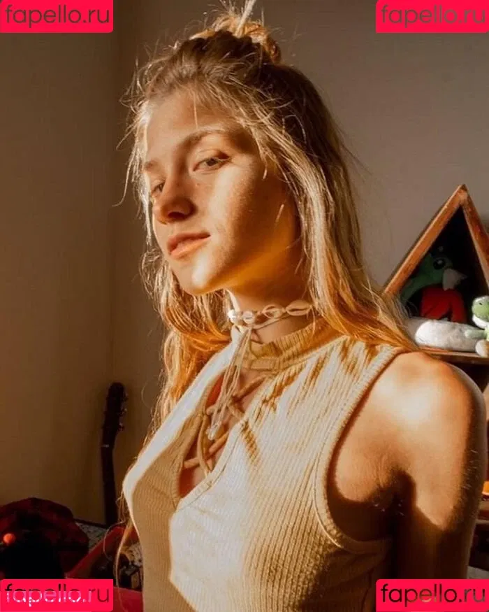 Cherie Lorraine Onlyfans Photo Gallery 