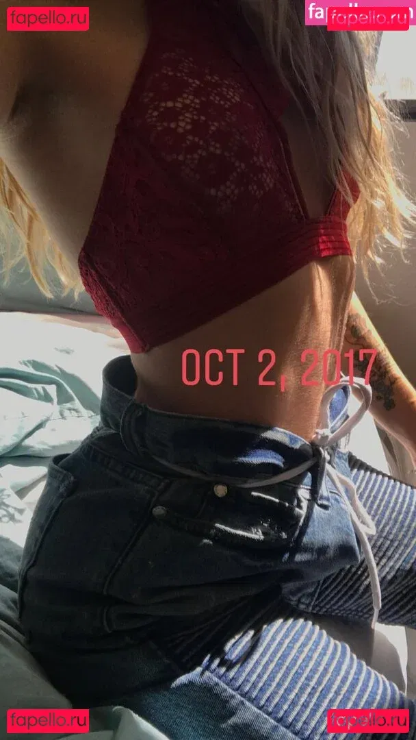 Cherie Lorraine Onlyfans Photo Gallery 