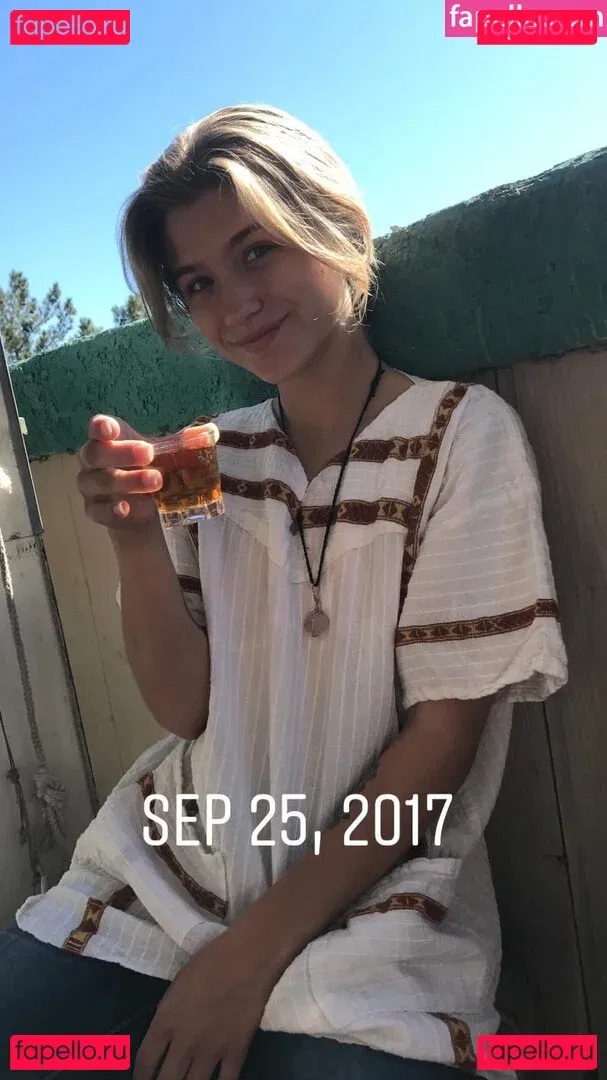 Cherie Lorraine Onlyfans Photo Gallery 