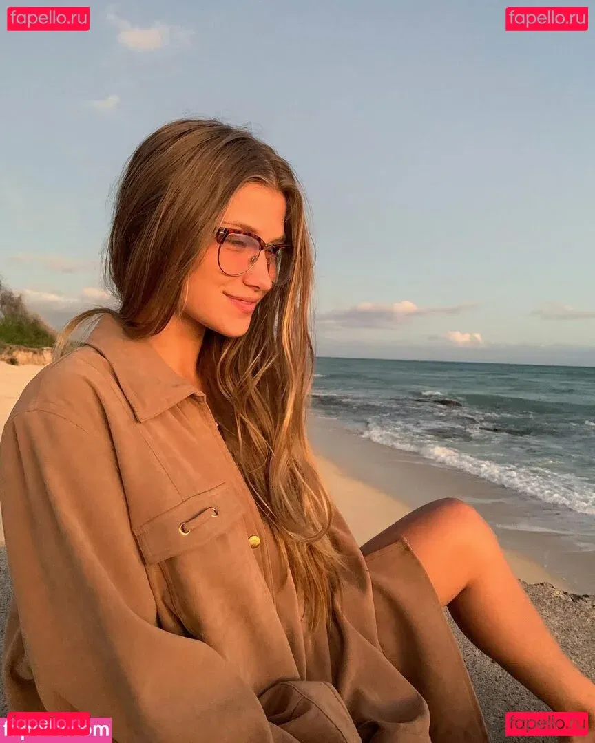 Cherie Lorraine Onlyfans Photo Gallery 