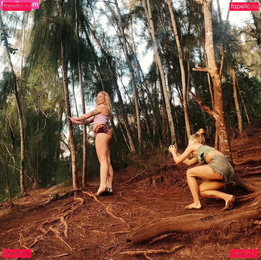 Cherie Lorraine Onlyfans Photo Gallery 