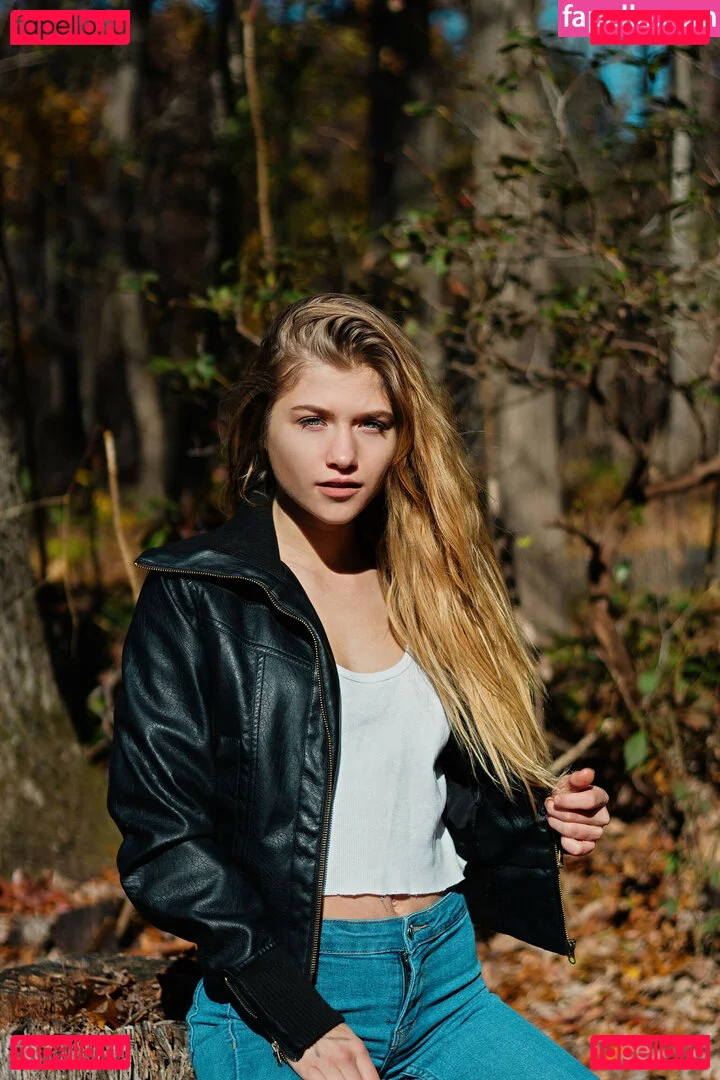 Cherie Lorraine Onlyfans Photo Gallery 