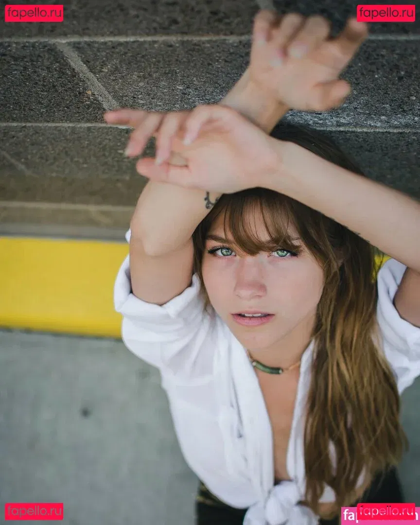 Cherie Lorraine Onlyfans Photo Gallery 