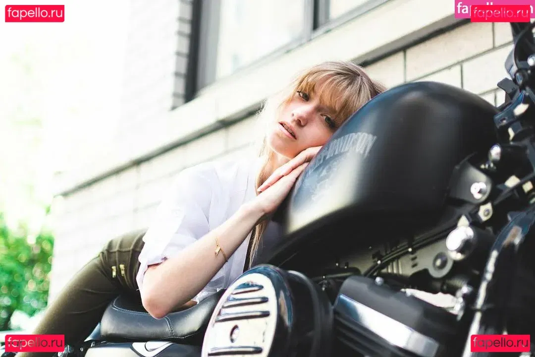 Cherie Lorraine Onlyfans Photo Gallery 