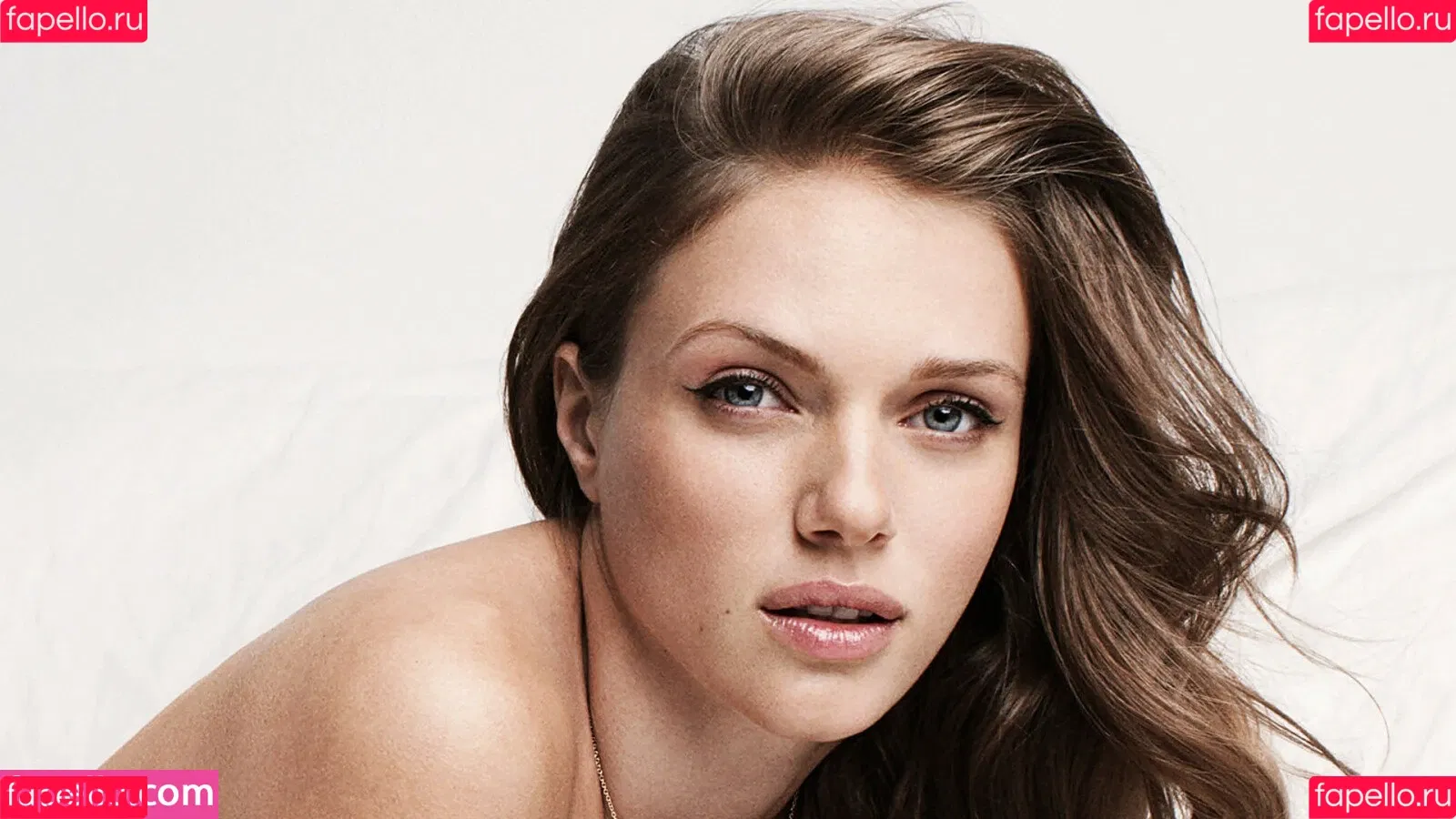 Tracy Spiridakos Onlyfans Photo Gallery 