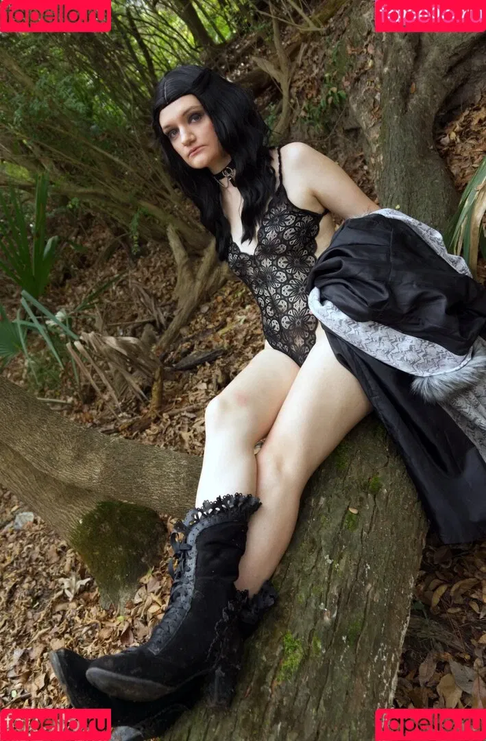 Ari_ishere Onlyfans Photo Gallery 
