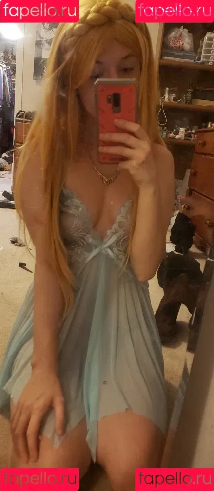 Ari_ishere Onlyfans Photo Gallery 