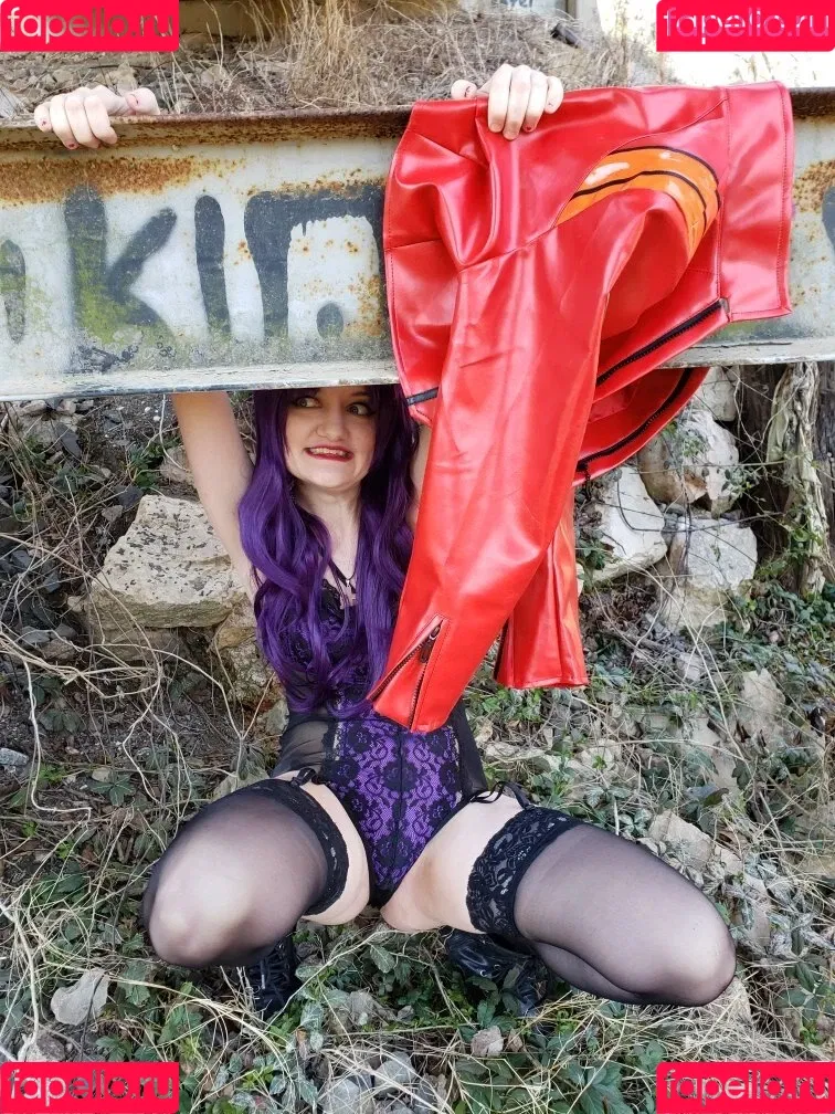 Ari_ishere Onlyfans Photo Gallery 