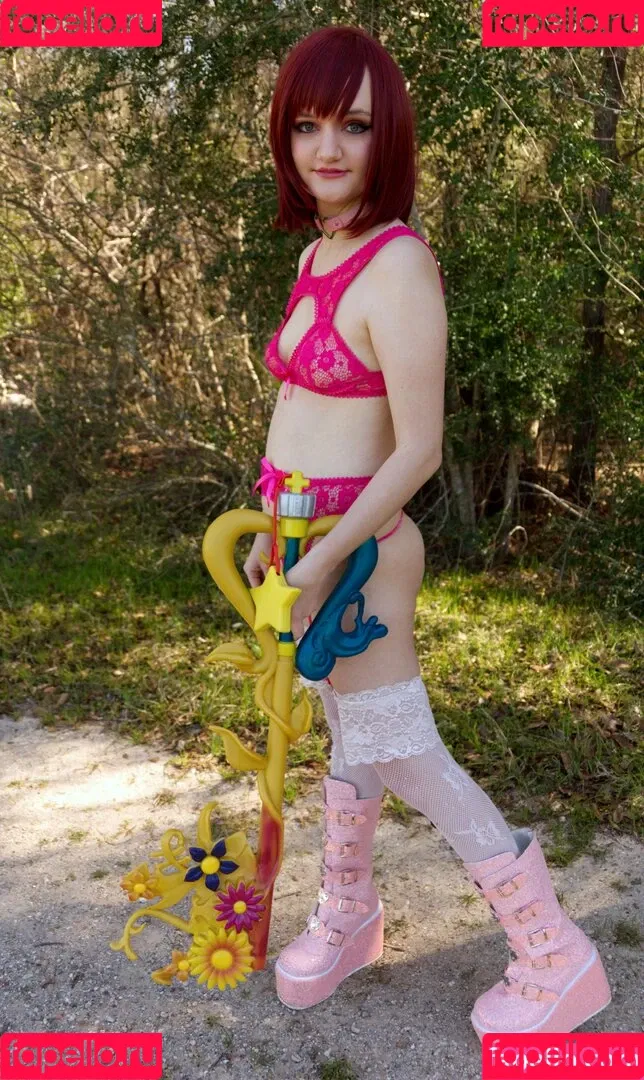 Ari_ishere Onlyfans Photo Gallery 