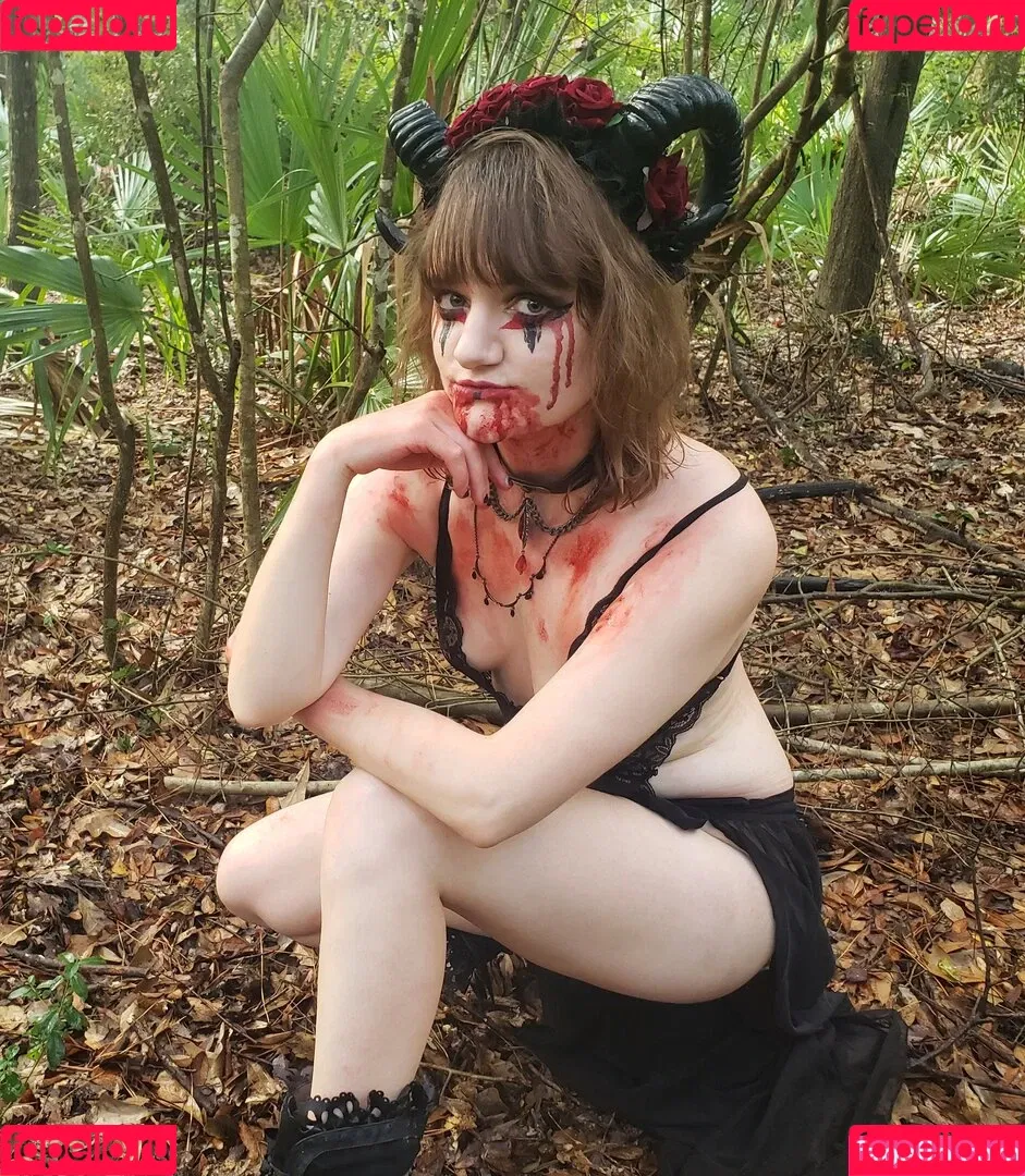 Ari_ishere Onlyfans Photo Gallery 