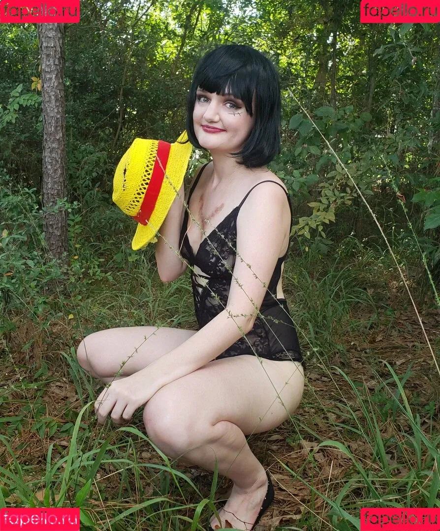 Ari_ishere Onlyfans Photo Gallery 