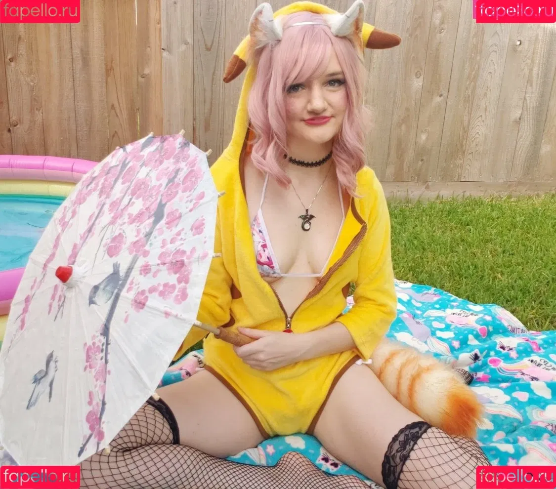 Ari_ishere Onlyfans Photo Gallery 