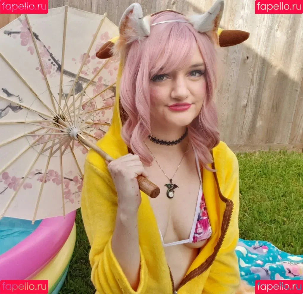 Ari_ishere Onlyfans Photo Gallery 