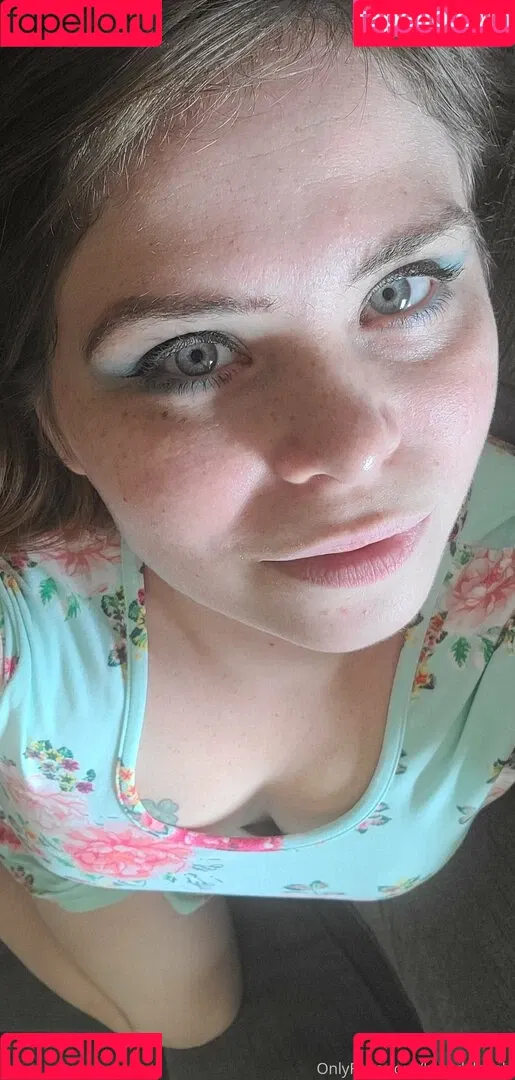 bloodylovely Onlyfans Photo Gallery 