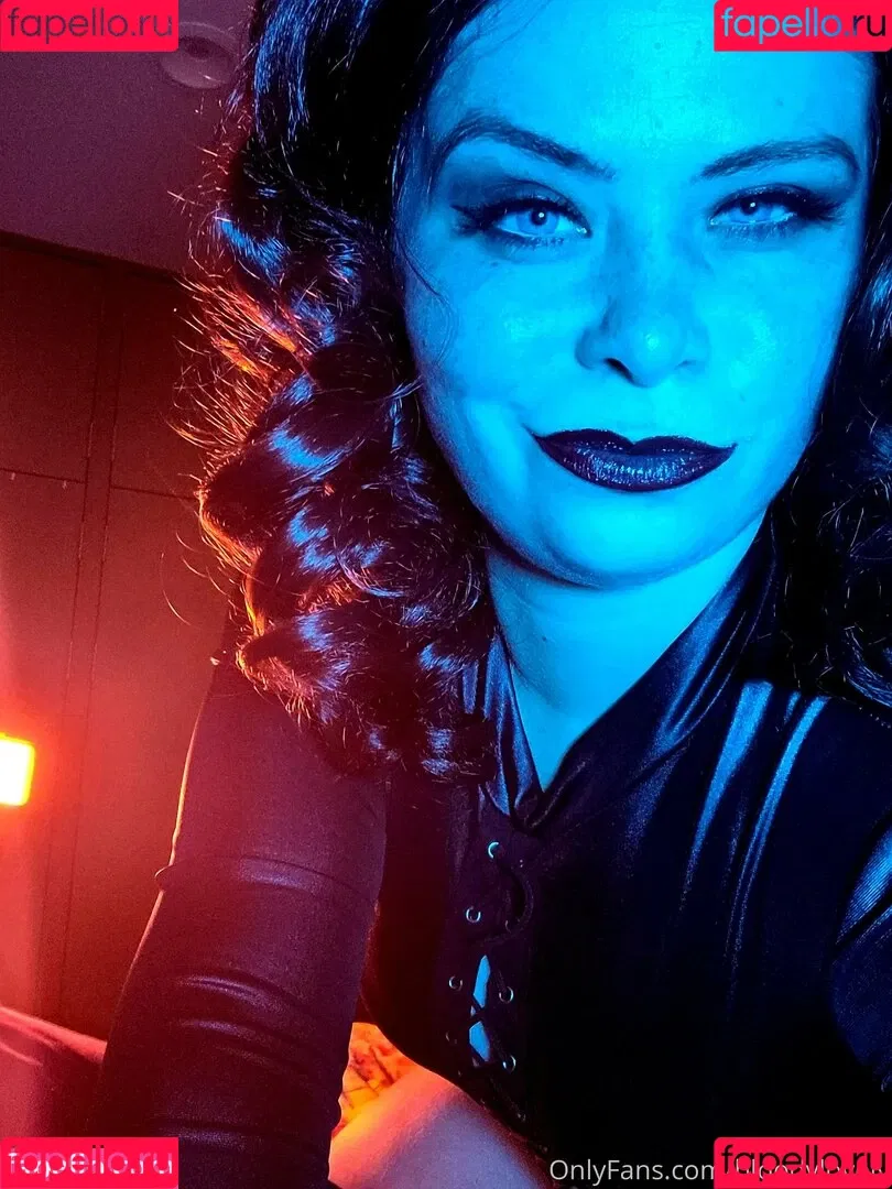 bloodylovely Onlyfans Photo Gallery 