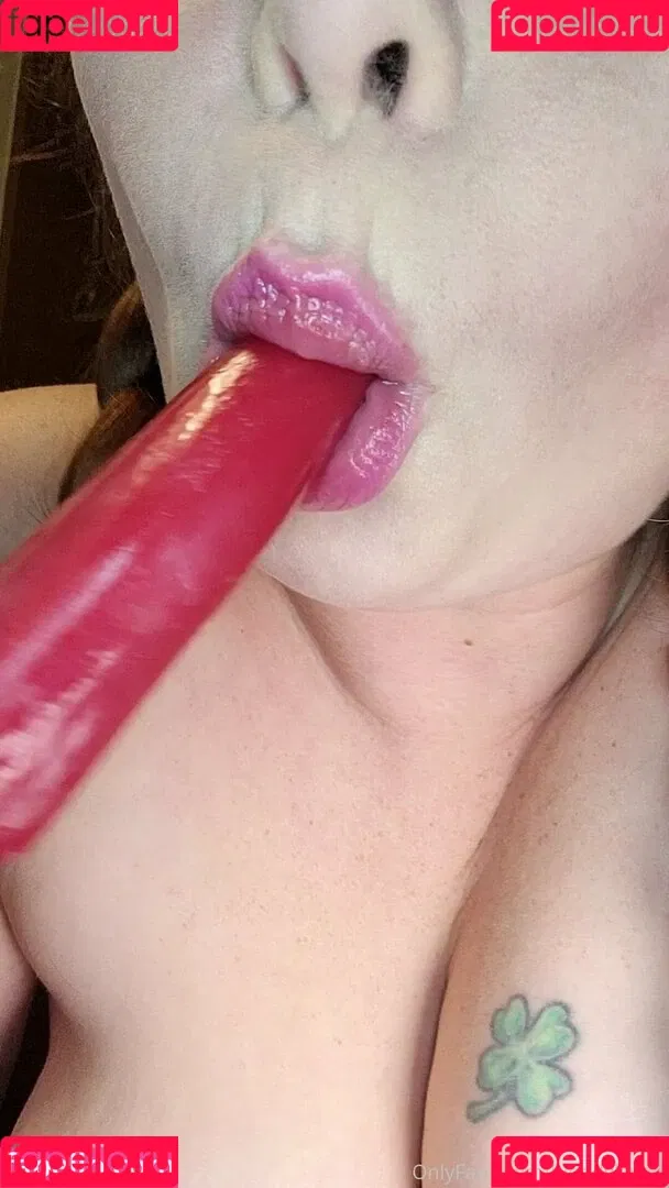 bloodylovely Onlyfans Photo Gallery 
