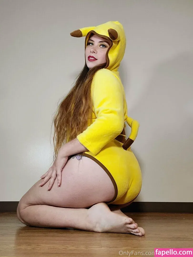 bloodylovely Onlyfans Photo Gallery 