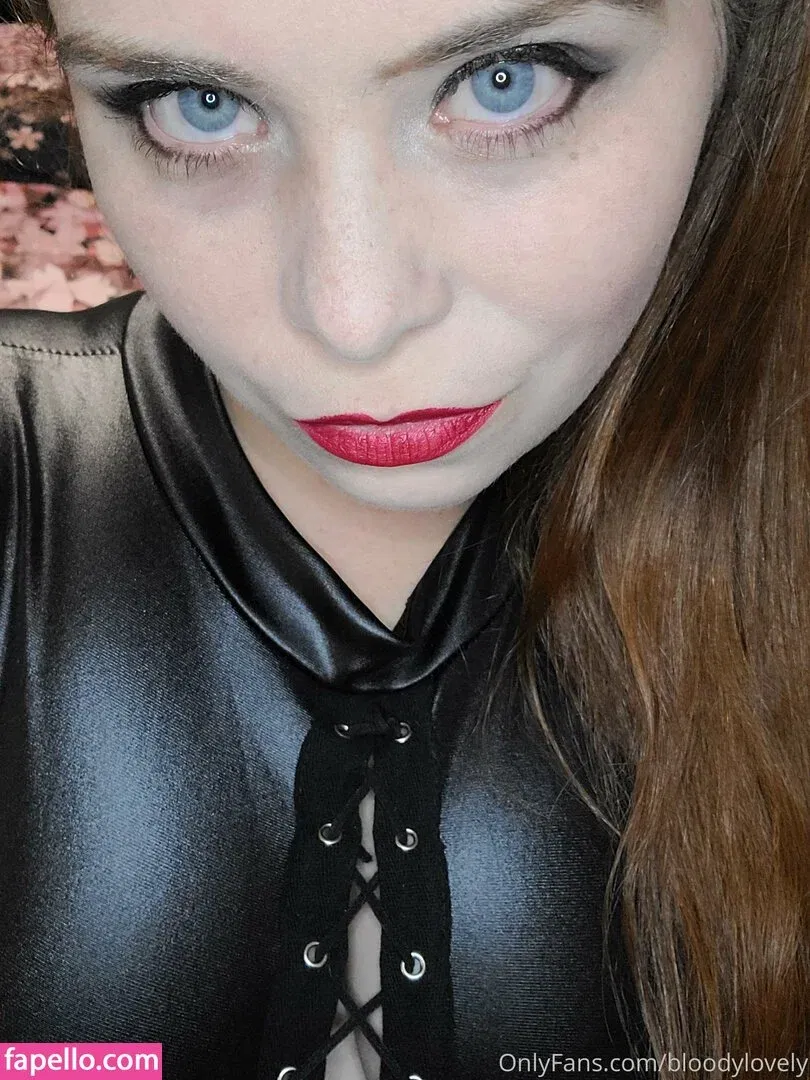 bloodylovely Onlyfans Photo Gallery 
