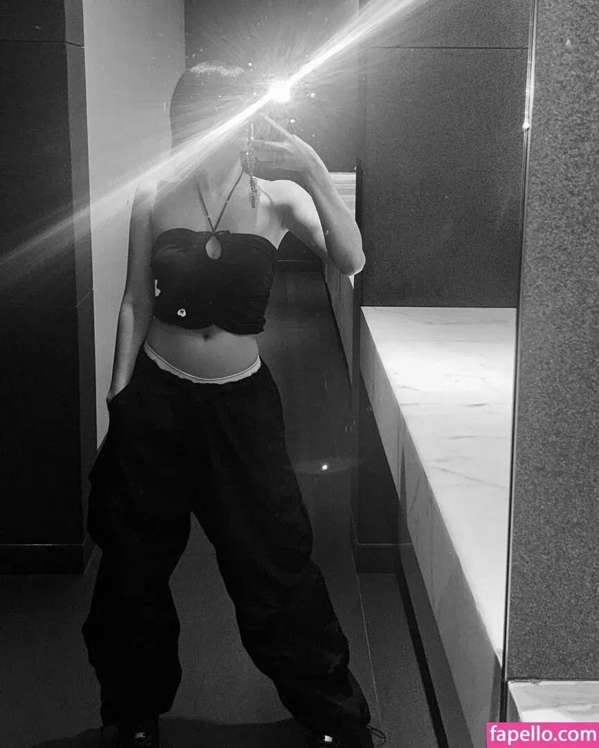 KissLife Onlyfans Photo Gallery 