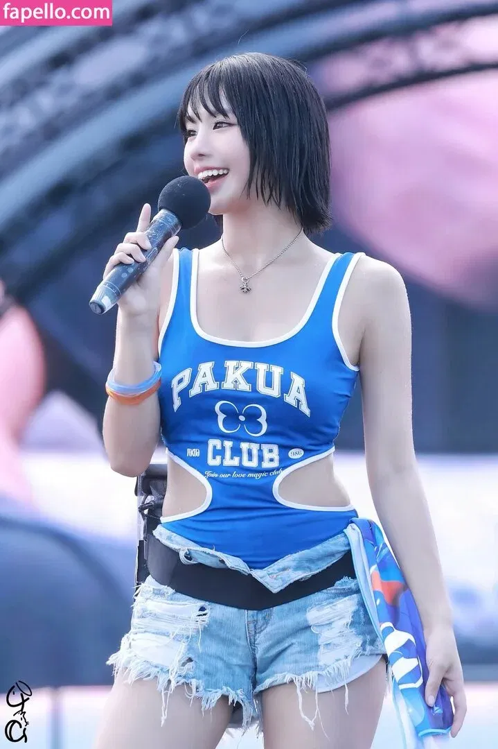 KissLife Onlyfans Photo Gallery 