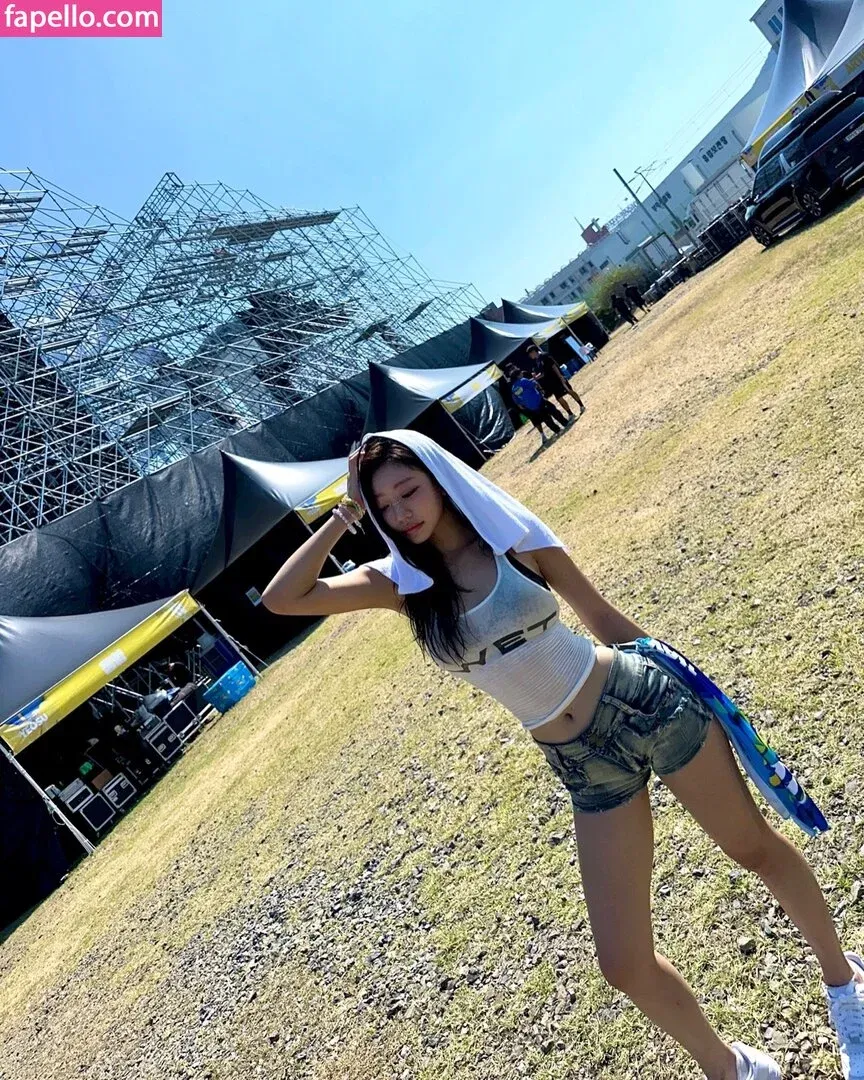 KissLife Onlyfans Photo Gallery 