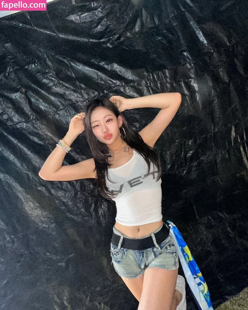 KissLife Onlyfans Photo Gallery 