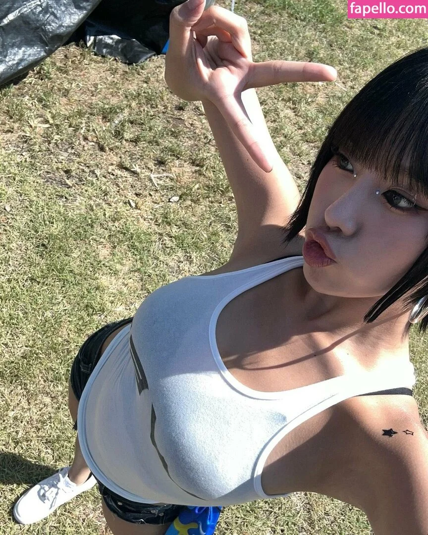 KissLife Onlyfans Photo Gallery 