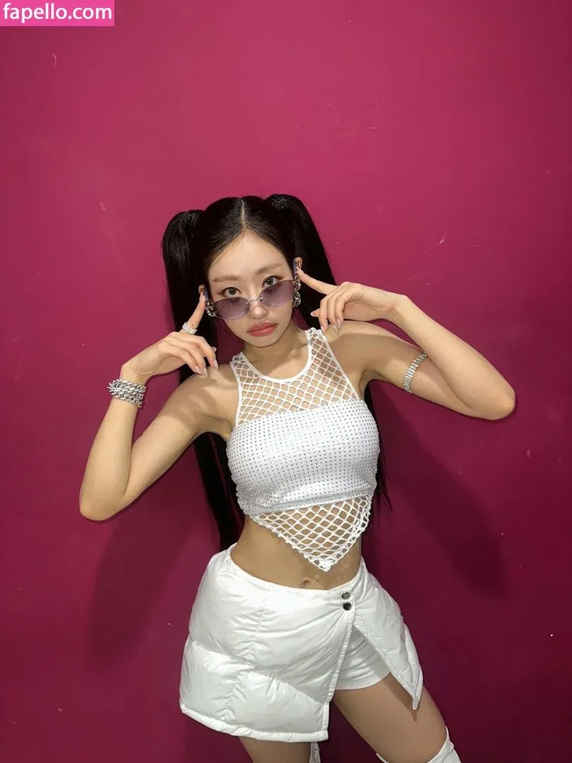 KissLife Onlyfans Photo Gallery 