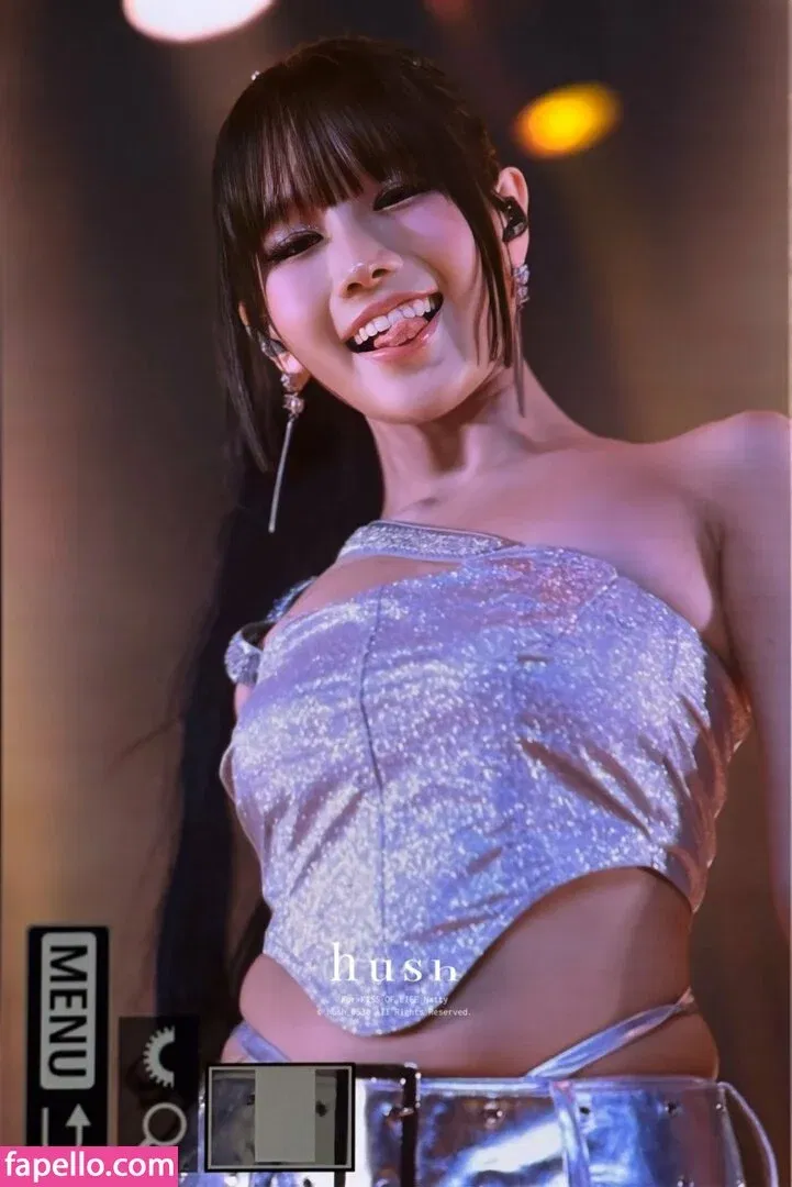 KissLife Onlyfans Photo Gallery 