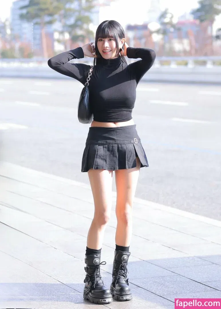 KissLife Onlyfans Photo Gallery 