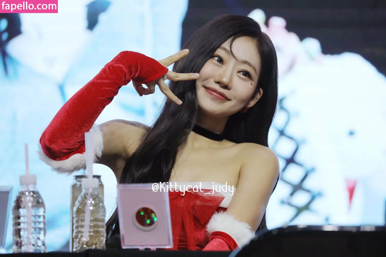 KissLife Onlyfans Photo Gallery 