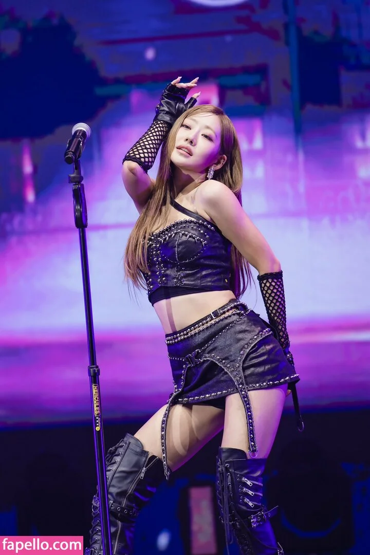 KissLife Onlyfans Photo Gallery 